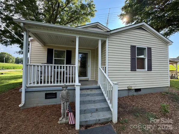 20435 Saint Martin Rd, Albemarle, NC 28001