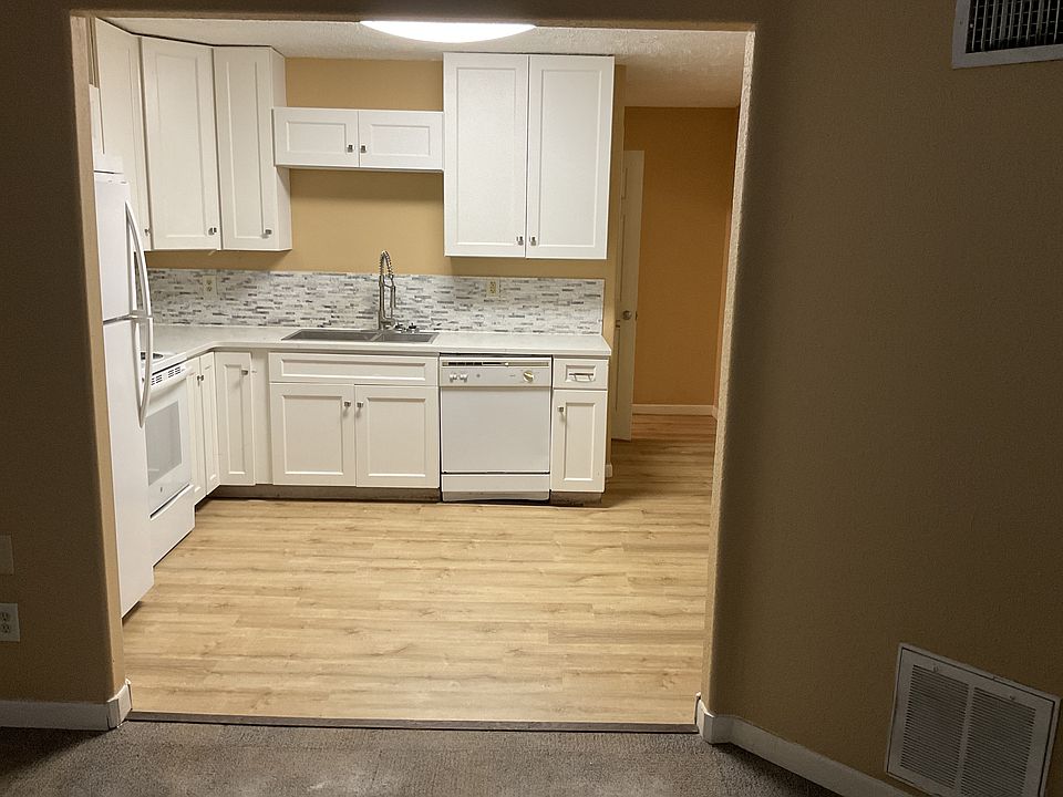 1st image of 4841 Highway 35 N #204