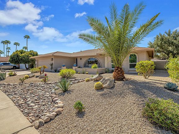 4th image of 8325 E Via De Encanto