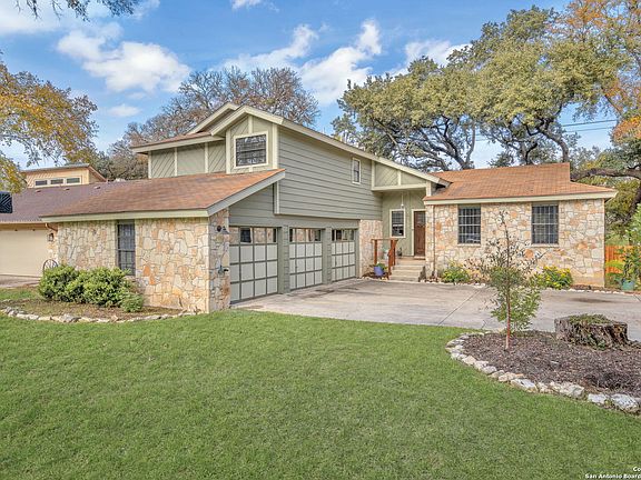3rd image of 3315 TRAILWAY PARK ST