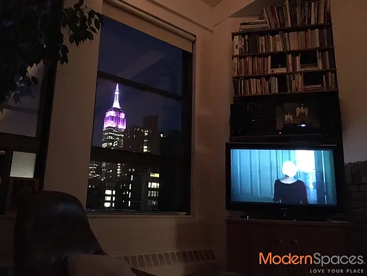 Sold by Modern Spaces | media 28