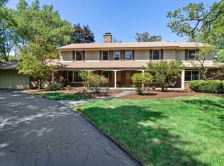 1600 Audubon Ln, Bannockburn, IL 60015