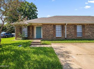 200 Brendalwood Blvd #A, Brandon, MS 39047