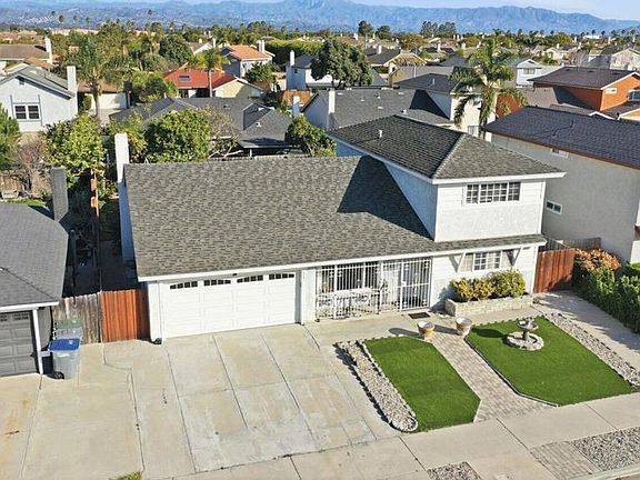 3rd image of 3545 Pier Walk