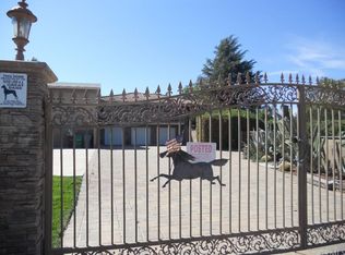 42421 Shaw Ln, Murrieta, CA 92562