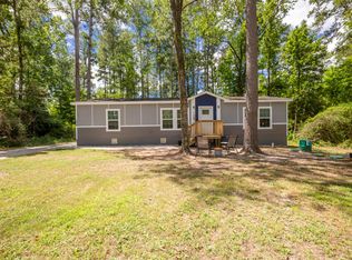 304 N Walnut Dr, Trinity, TX 75862