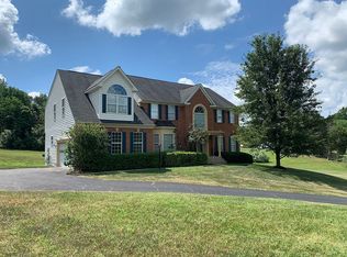 9759 Colbert Ln, Manassas, VA 20111