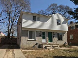 1820 N Center St, Royal Oak, MI 48073