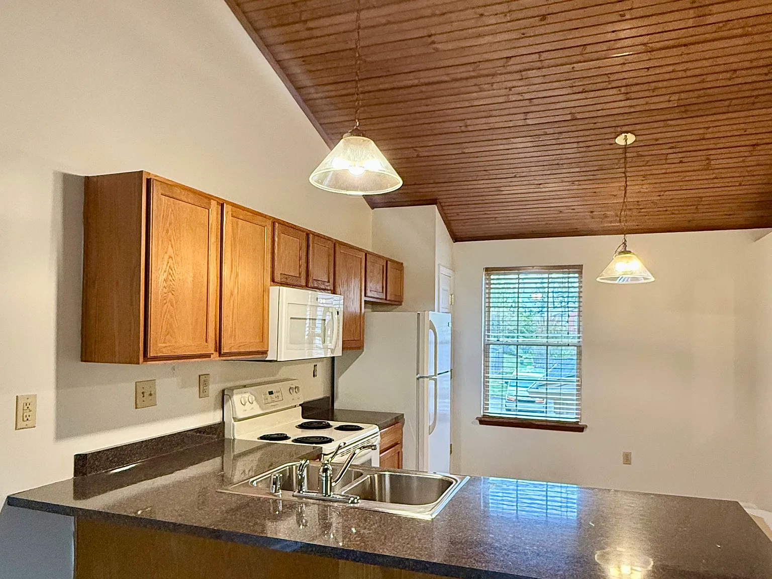 Lochdale Terrace, Lexington — Photo 2