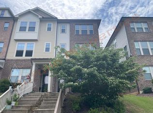 1395 Town Home Dr, Apex, NC 27502