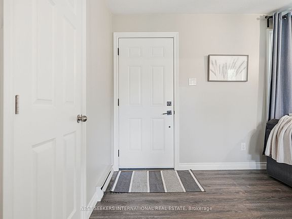 3rd image of 2186 Richard St