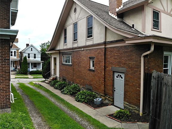 4th image of 304 N 2nd St
