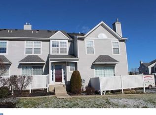 215 Eagle Ct #605, Jamison, PA 18929