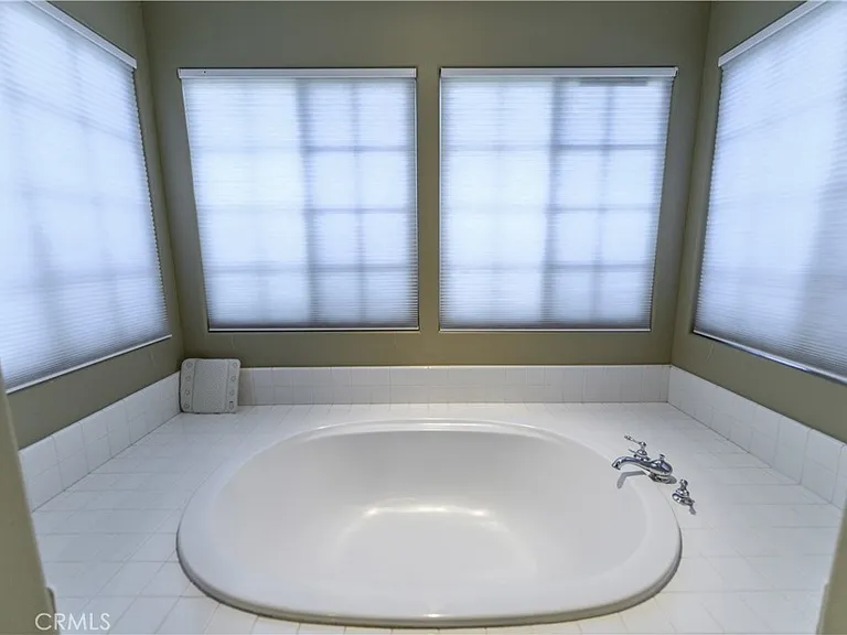 16 Pegasus Dr — Photo 19