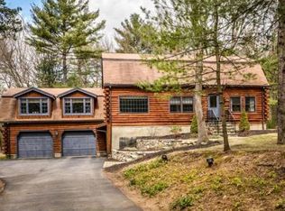 189 White Pond Rd, Hudson, MA 01749
