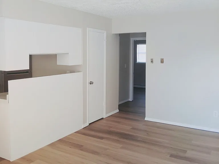 Morgan Terrace Apartments — Photo 25