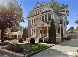 968 N Broad St, Galesburg, IL 61401