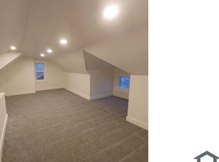 1061 Greyton Rd, Cleveland Heights, OH 44112