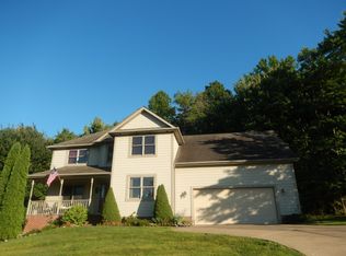5801 Forest Xing, Erie, PA 16506
