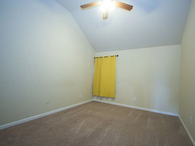 793 Kaitlyn Dr — Photo 32