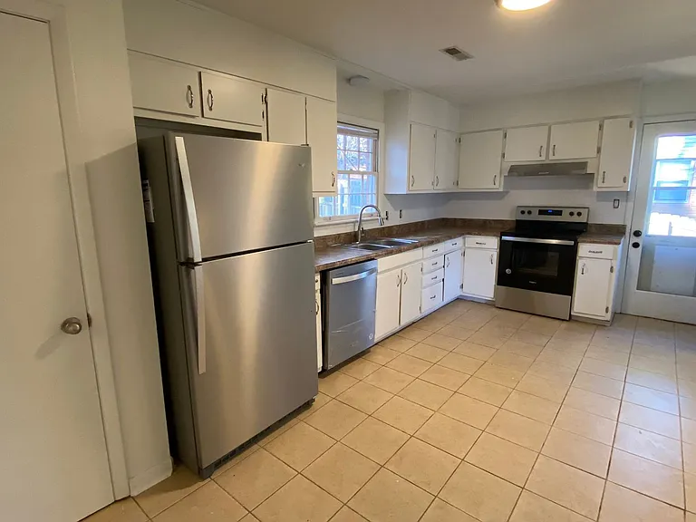 2517 Piney Branch Rd NW — Photo 13