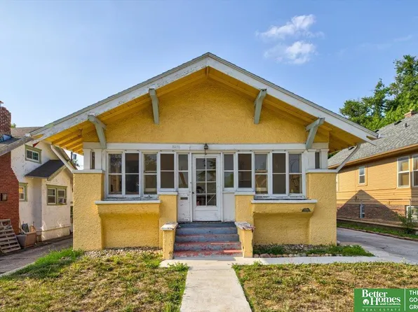 2578 Titus Ave, Omaha, NE 68112