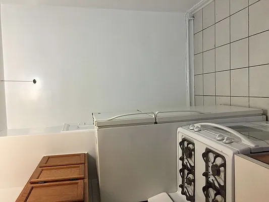 Rented by AJ Clarke | media 7