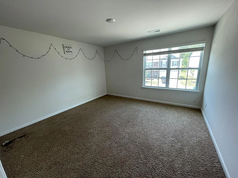 13023 Newburgh Green Dr — Photo 9