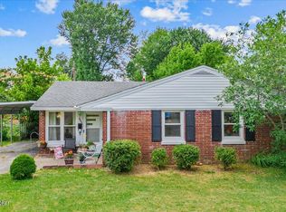 9614 Dolphin Ct, Jeffersontown, KY 40299