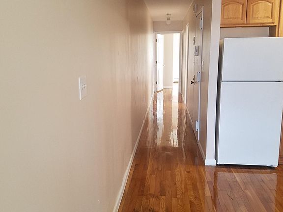 5th image of 834 E 218th St APT 2