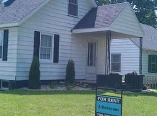 1248 Eclipse Pl, South Bend, IN 46628