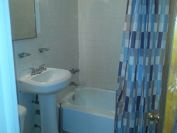 5th image of 82-8 138th St #1RST