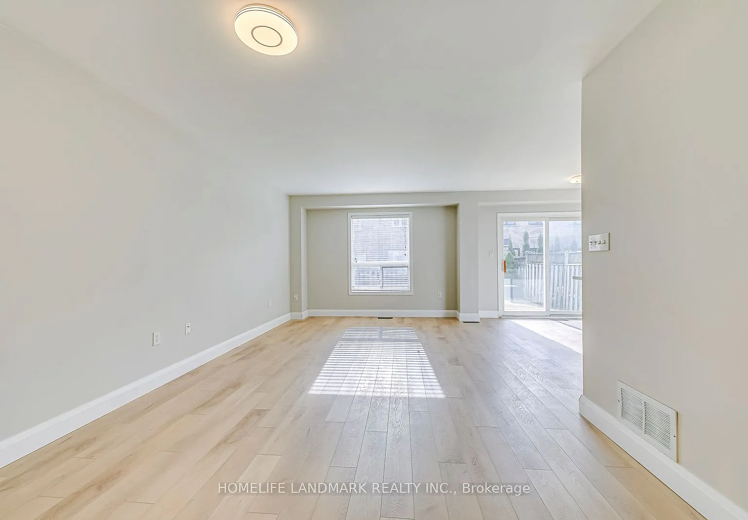 3 bed, $3,490 — Photo 4