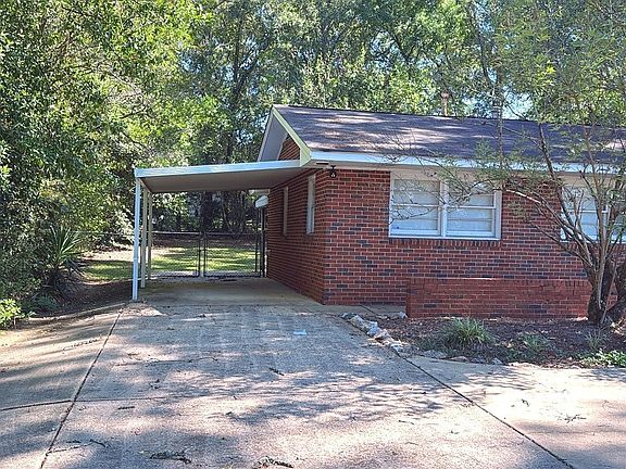 3rd image of 717 Perry Hill Rd