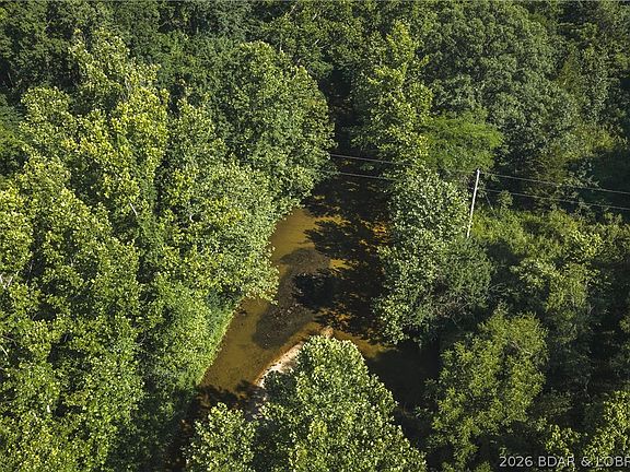 3rd image of 57 Kountry Trails Ln