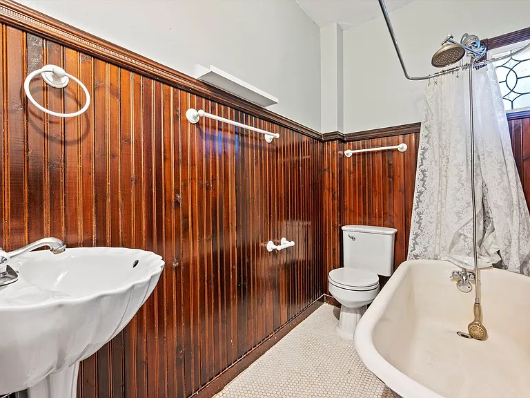 1410 Gilpin St — Photo 12