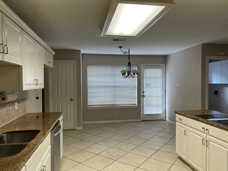14106 Glen Canon Ln — Photo 14