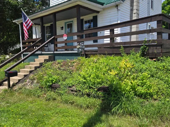 2 Vine St, Jackson, OH 45640