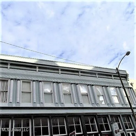 105 N Pearl St #B Photo 1 105 N Pearl St #B Photo 1