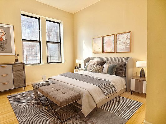 3rd image of 522 E 149th St #8