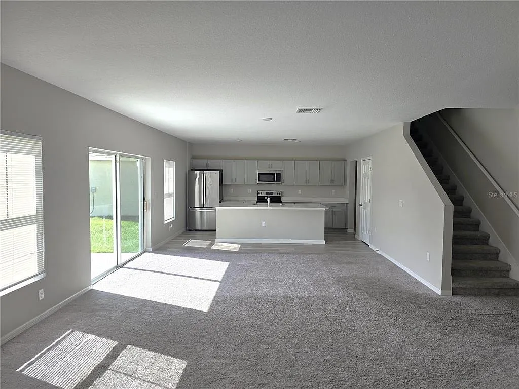 Building Photo - 5694 Arlington River Dr