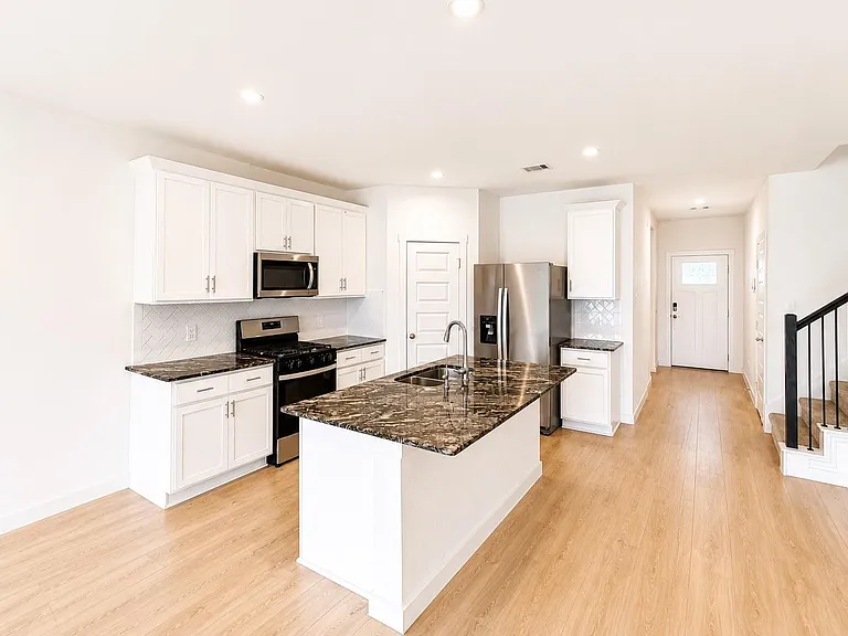 7807 Acqua Pulita Ln — Photo 9