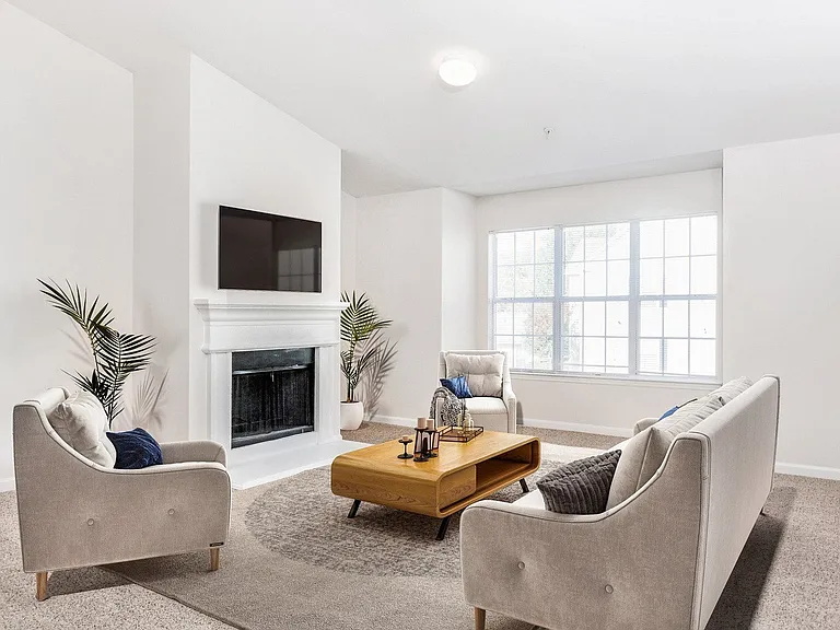 Harbor Creek Apartments — Photo 55