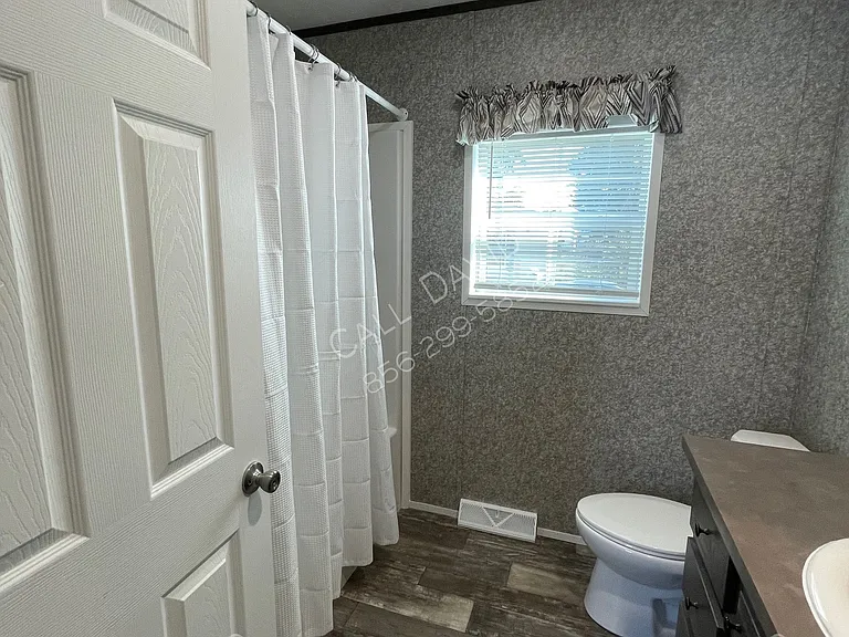 291 N Virginia Ave #31 — Photo 6