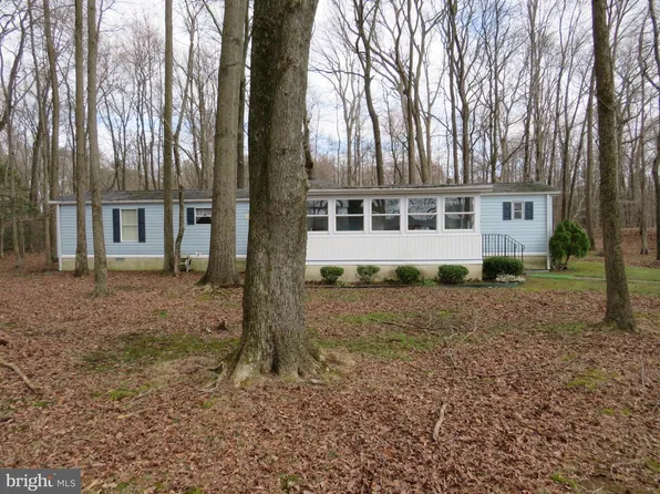 1126 Myers Dr, Hartly, DE 19953