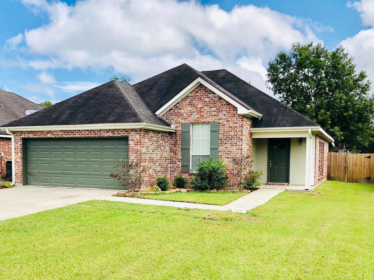 449 Chemin Metairie Rd, Youngsville, LA 70592 Zillow
