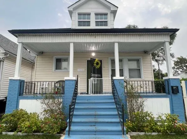 13132 Gallagher St, Hamtramck, MI 48212