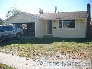 4th image of 873 Galahad Ave