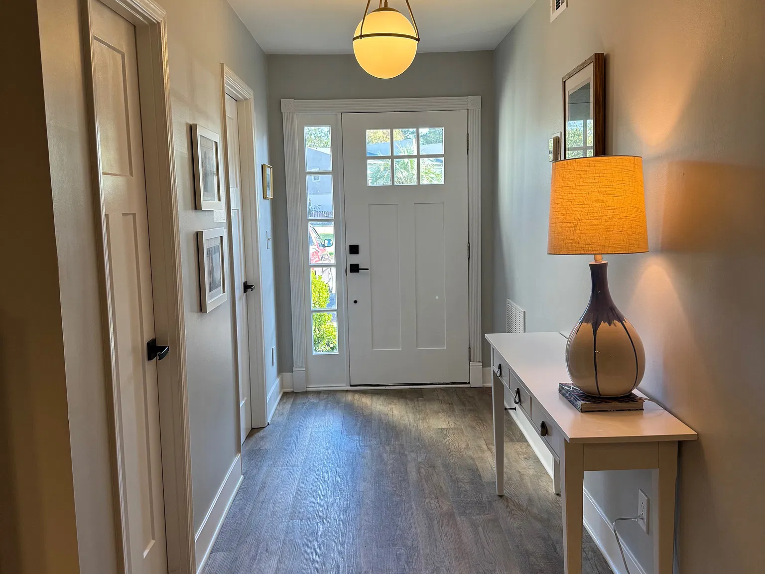 1002 Ventura Pl — Photo 3