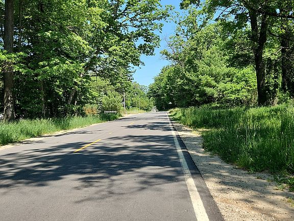 4th image of 7782 Holton Duck Lake Rd
